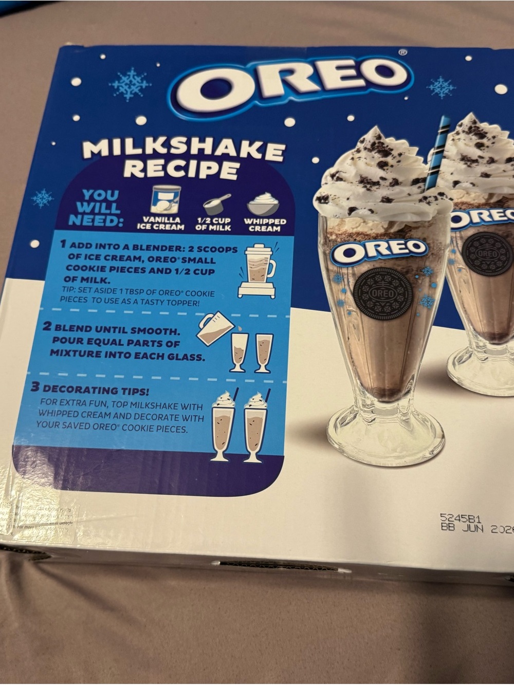 Amazing Nostalgic Oreo Milkshake Gift Set - NEW in jix - Picture 5 of 8